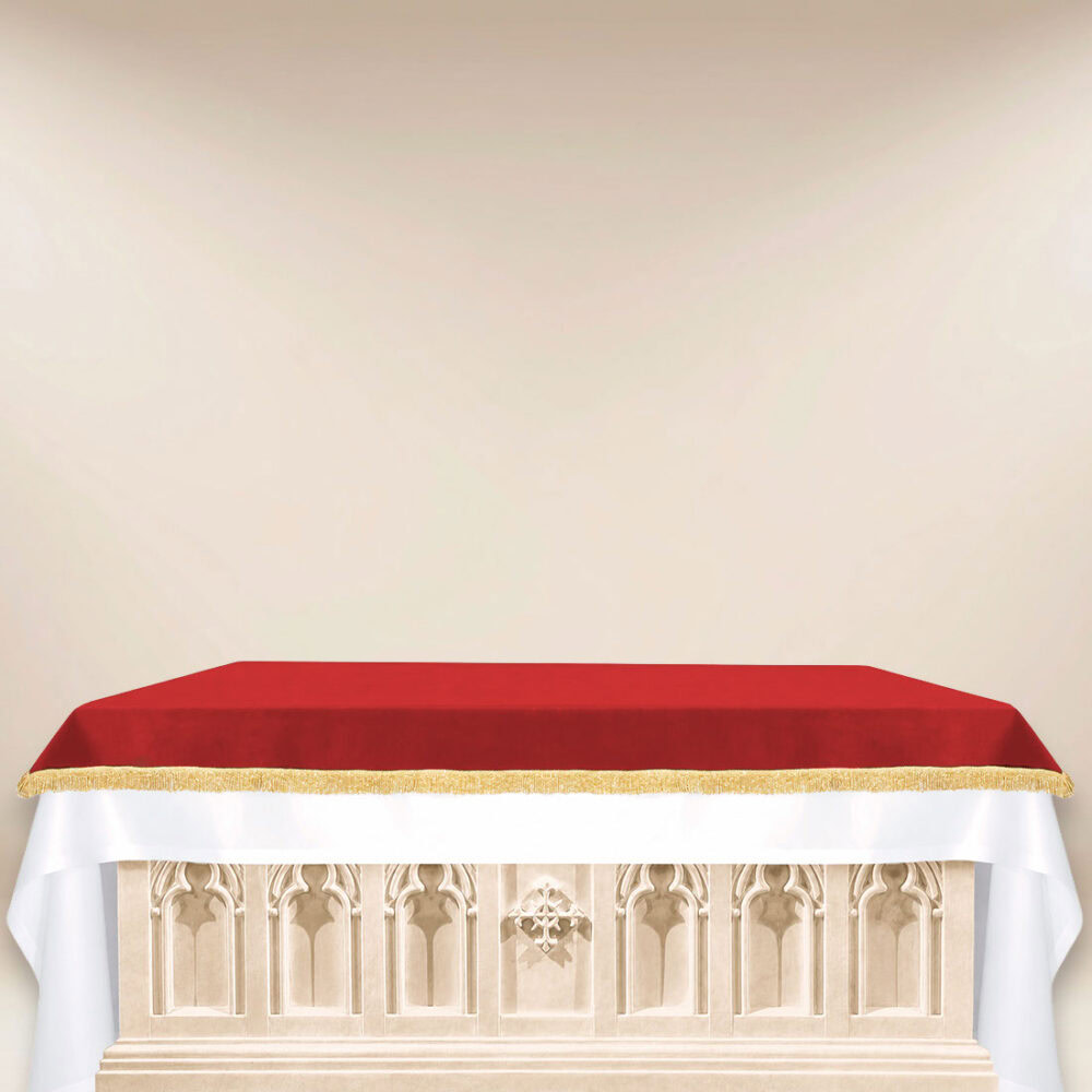 Cubierta de altar de terciopelo roja