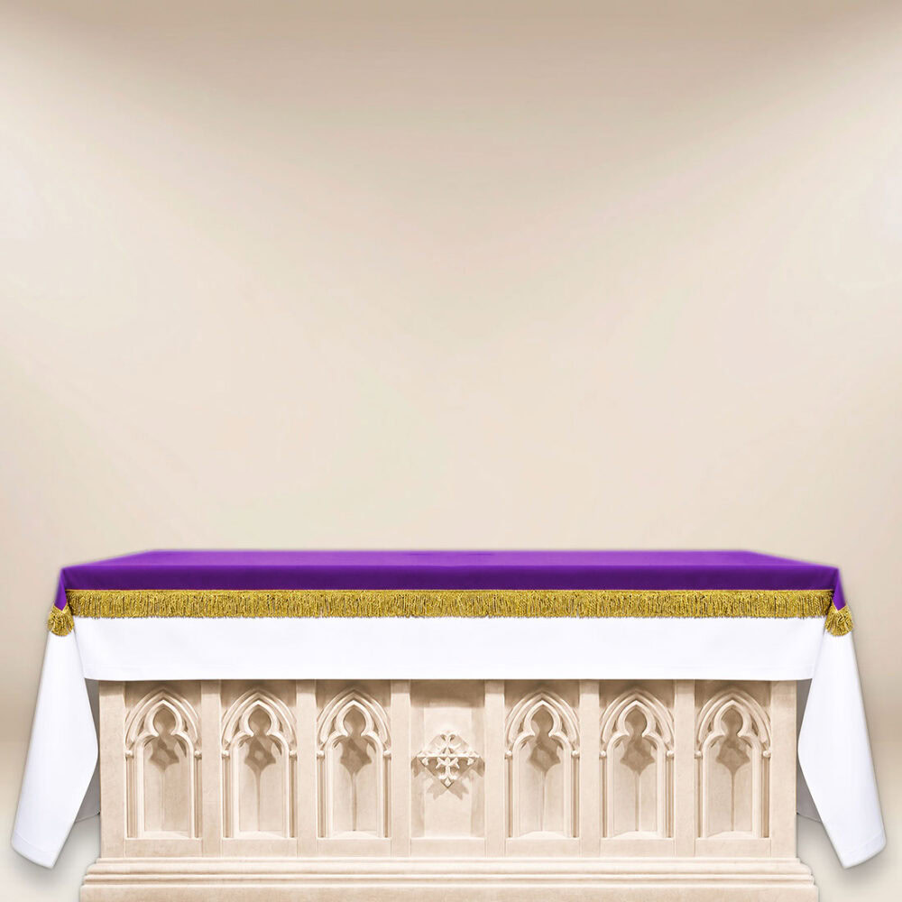 Cubierta de altar de elana púrpura