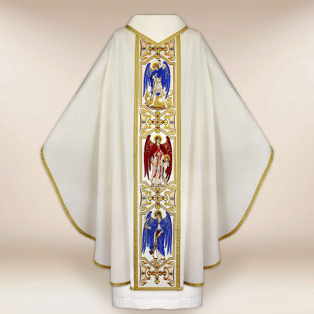 Ornat haftowany liturgiczny z wizerunkiem Archaniołów
