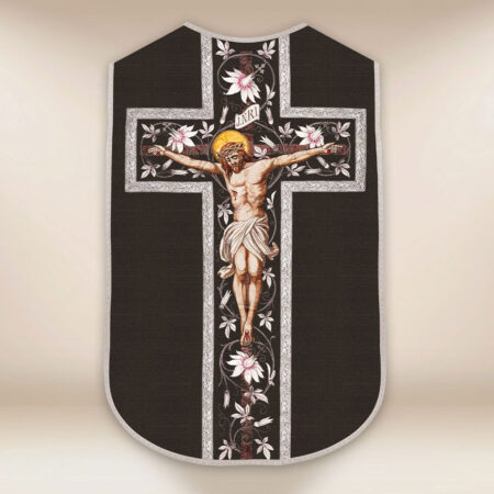 Casulla romana réplica negro Jesús en la Cruz