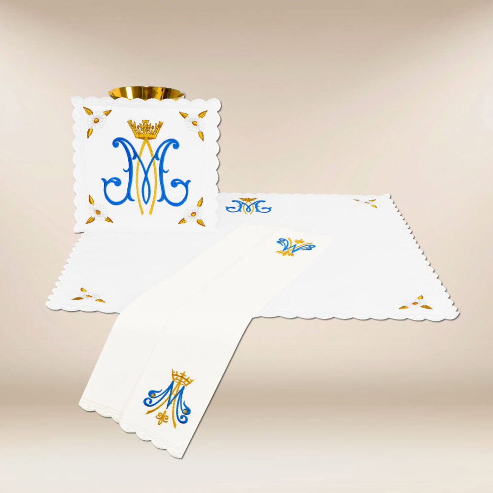 Ropa de altar para el cáliz mariana