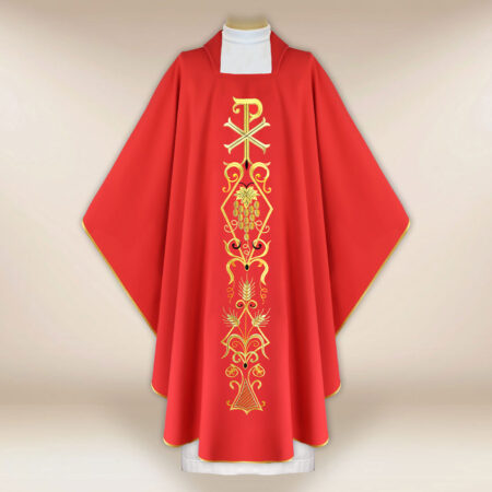 Casulla litúrgica con motivo PX en rojo