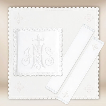 Ropa de altar para el cáliz blanca