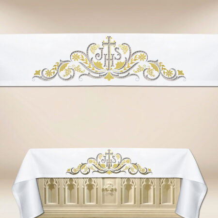Mantel bordado con IHS