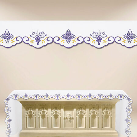 Mantel bordado morado